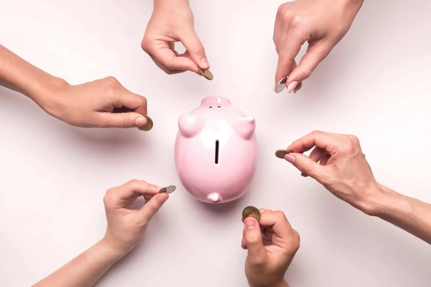 Actions of Hope e.V. – gemeinnützige Organisation – Sparschwein