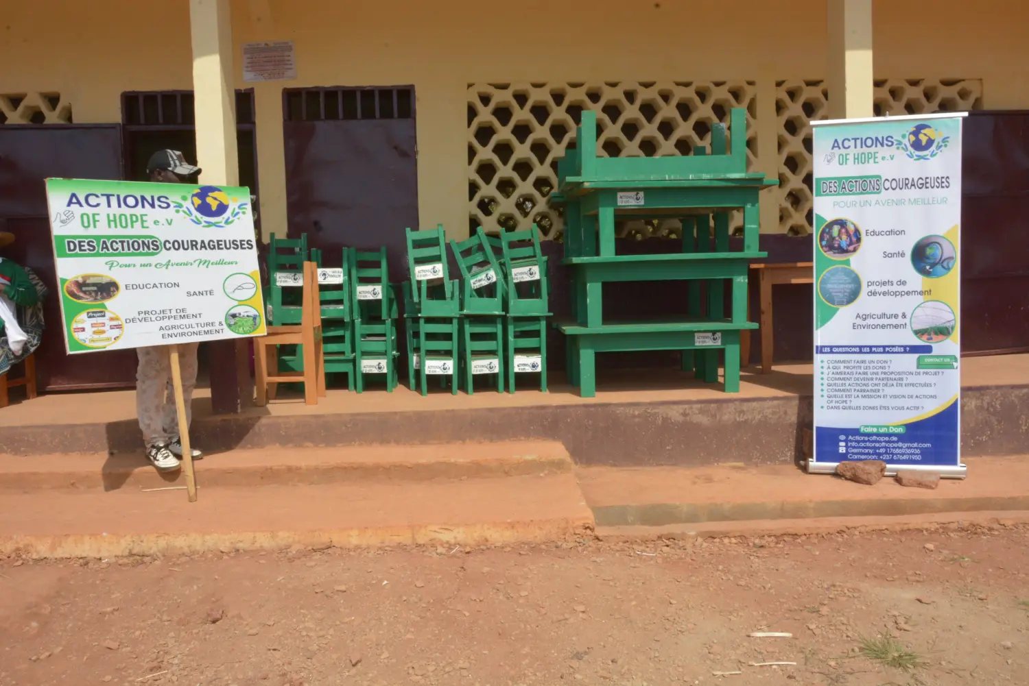 Actions of Hope e.V. – gemeinnützige Organisation – Aktion Schultische & Stühle für die ganz Kleinen