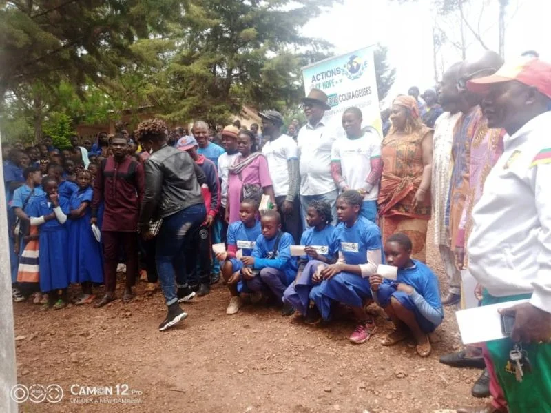 Actions of Hope e.V. – gemeinnützige Organisation – Media-Future-Stipendienprogramm: Digitale Kreativität an der Fonakeukeu High School